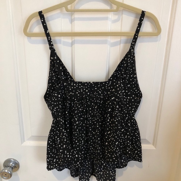 Leith v neck peplum spaghetti strap top - Picture 9 of 11